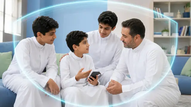 طفل يطلب المساعدة من شخص بالغ موثوق عند خطر رقمي